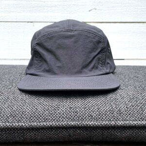 NWT Madewell nylon strapback hat, charcoal grey